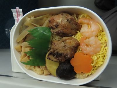 �ٓ��̒��g